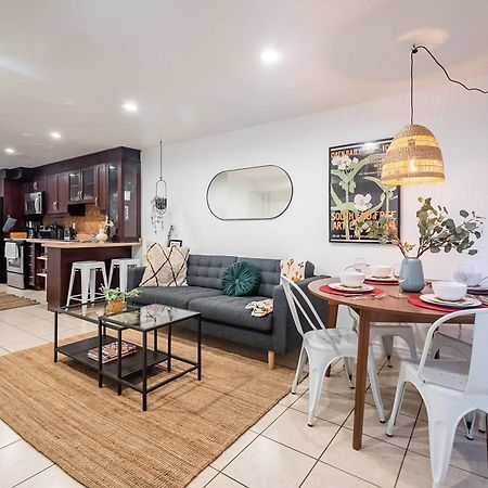 Basement Suite With Private Patio In Davenport Toronto Kültér fotó